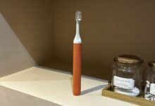 Suri Core 1.0 Review: An Affordable, Eco-Friendly Electric Toothbrush